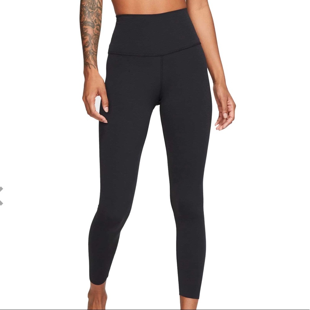 NIKE YOGA HIGH RISE TIGHTS LEGGINGS TIGHT FIT 7/8 LENGTH BLACK SEAMLESS - M